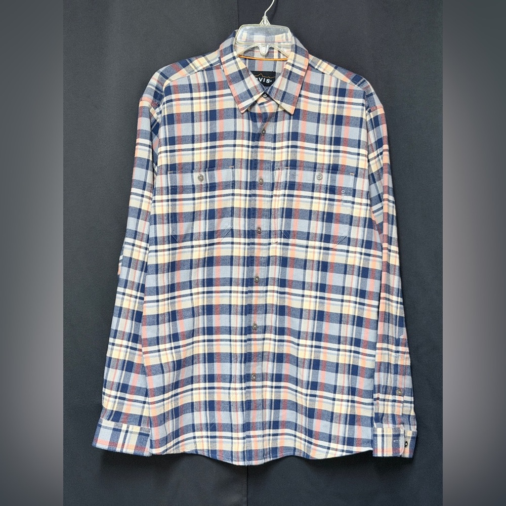 Like New! Orvis men’s Plaid Button Down with Zipper Chest Pocket Size: Medium